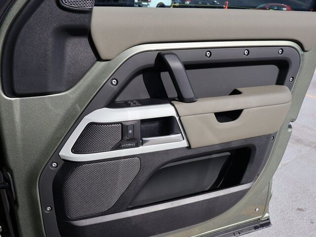 2024 Land Rover Defender 110 SE Oshkosh WI