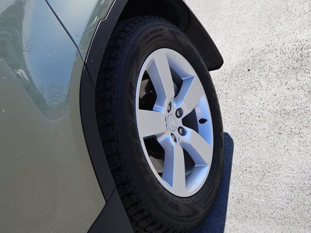 2024 Land Rover Defender 110 SE Oshkosh WI