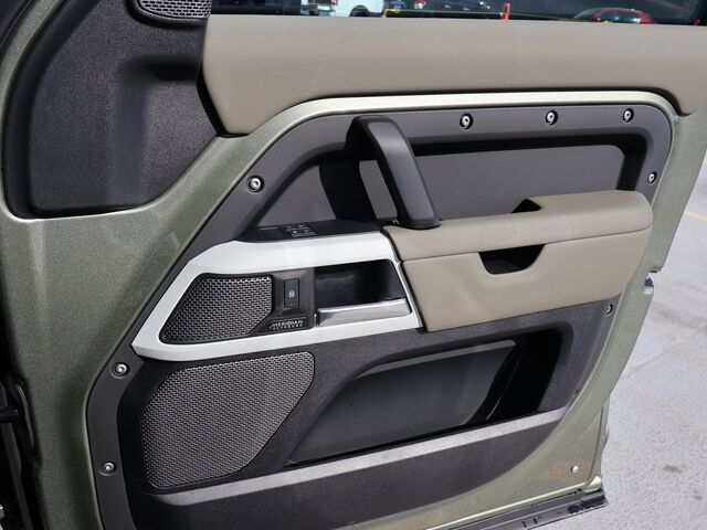 2024 Land Rover Defender 110 SE Oshkosh WI