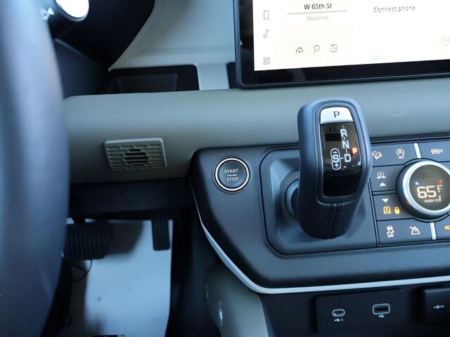 2024 Land Rover Defender 110 SE Oshkosh WI