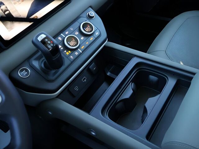 2024 Land Rover Defender 110 SE Oshkosh WI