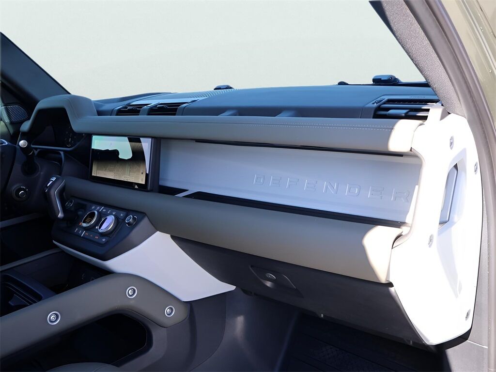 2024 Land Rover Defender 110 SE San Clemente CA