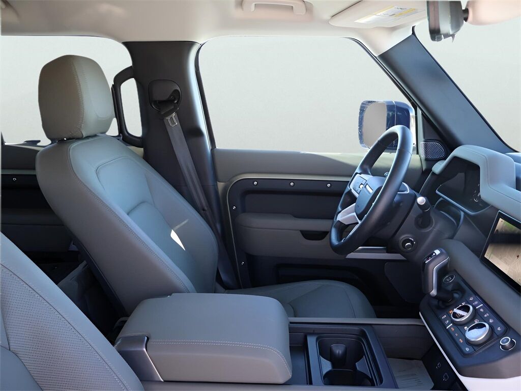 2024 Land Rover Defender 110 SE San Clemente CA