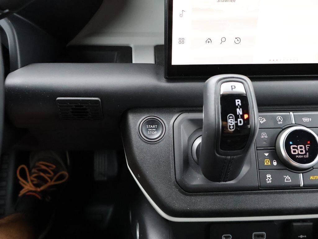 2024 Land Rover Defender 110 SE San Clemente CA