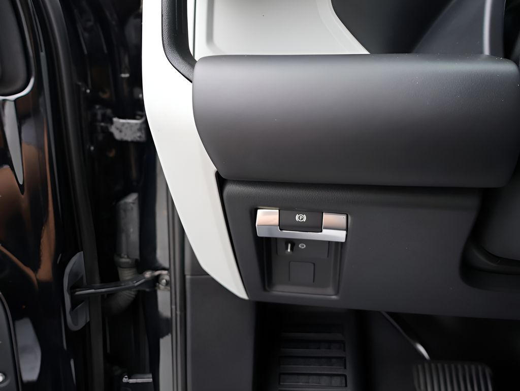 2024 Land Rover Defender 110 SE San Clemente CA