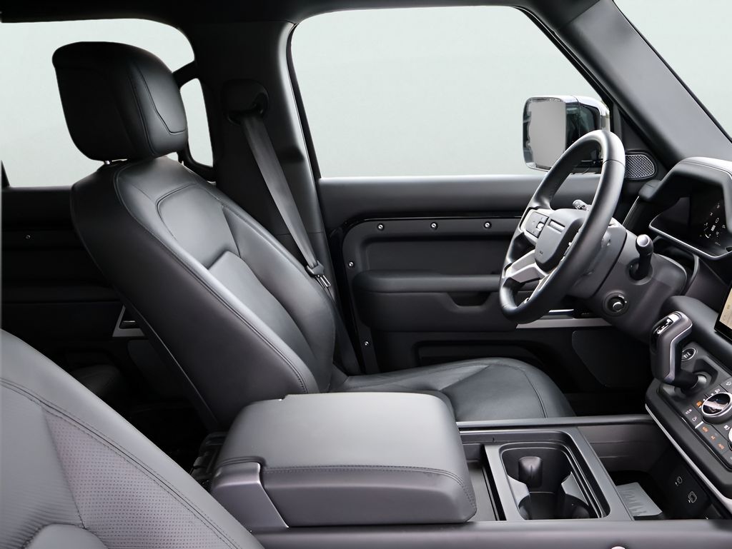 2024 Land Rover Defender 110 SE San Clemente CA