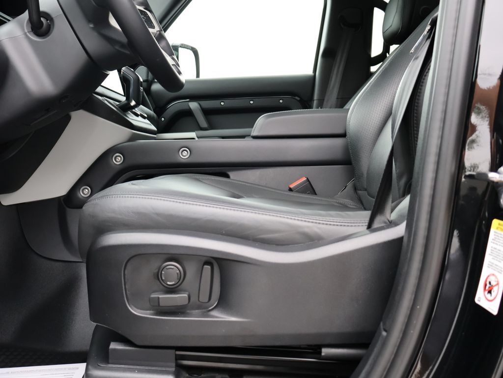 2024 Land Rover Defender 110 SE San Clemente CA