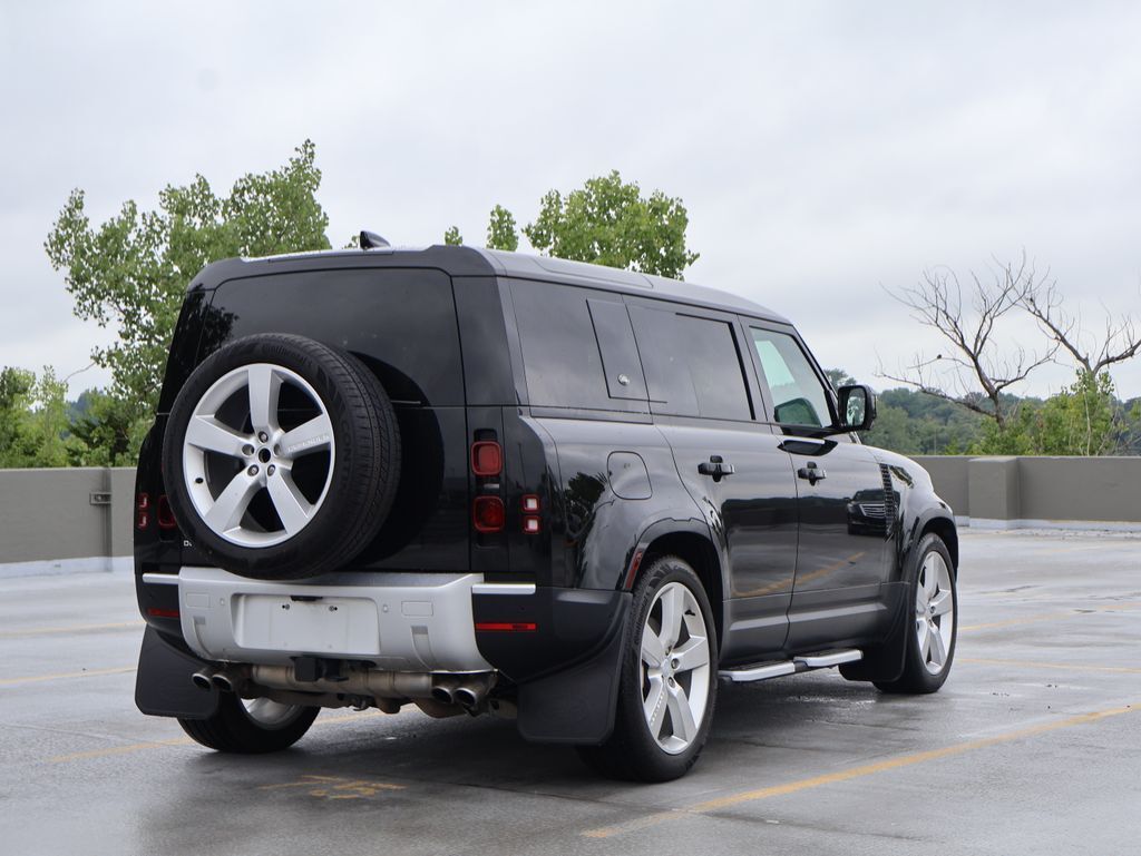2024 Land Rover Defender 110 SE San Clemente CA