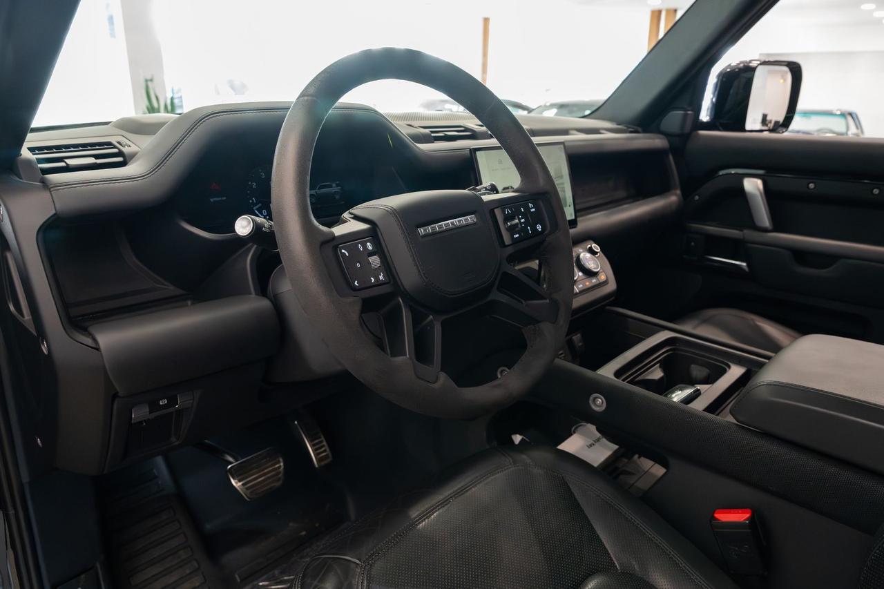 2024 Land Rover Defender 110 V8 Gladstone OR