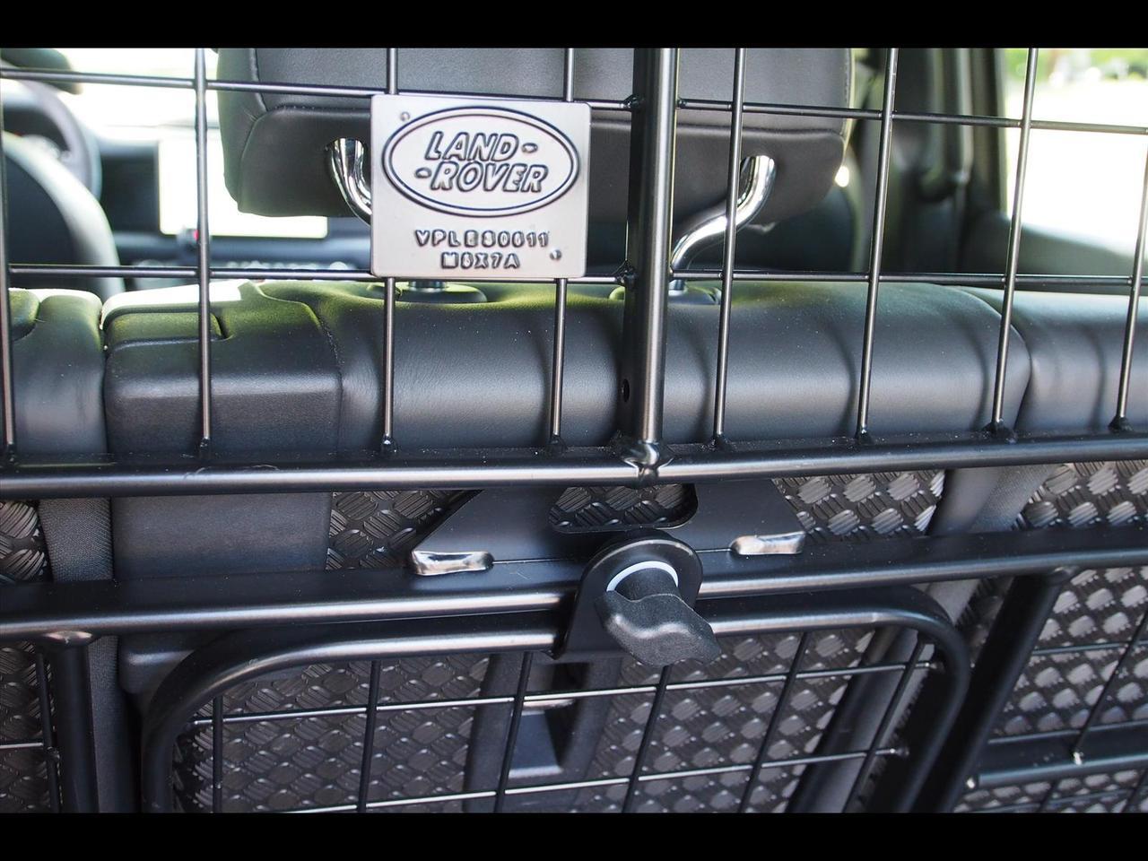 2024 Land Rover Defender 110 V8 P525