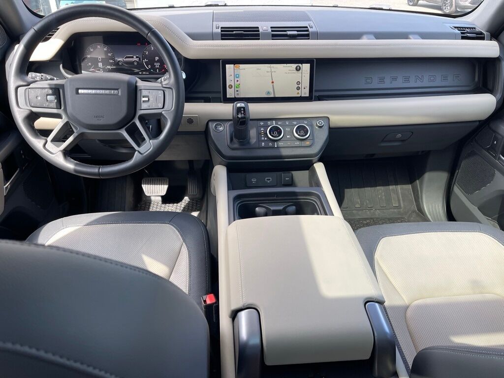 2024 Land Rover Defender 110 X-Dynamic SE Orange MA