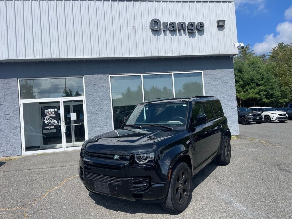 2024 Land Rover Defender 110 X-Dynamic SE Orange MA