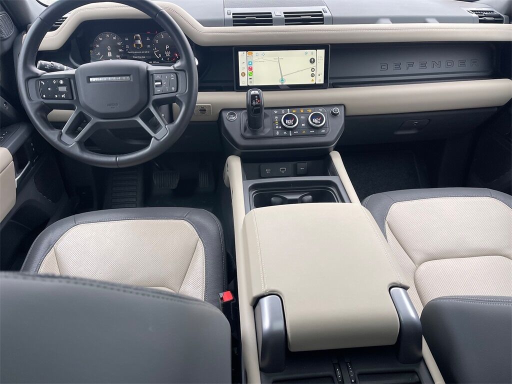 2024 Land Rover Defender 110 X-Dynamic SE Orange MA