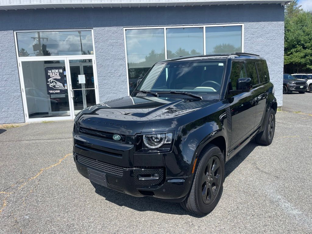 2024 Land Rover Defender 110 X-Dynamic SE