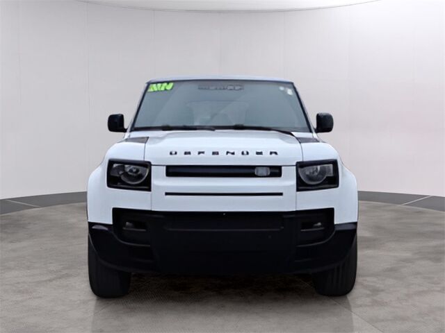 2024 Land Rover Defender 110 X-Dynamic SE Oshkosh WI 2024 Land Rover Defender 110 X-Dynamic SE Oshkosh WI