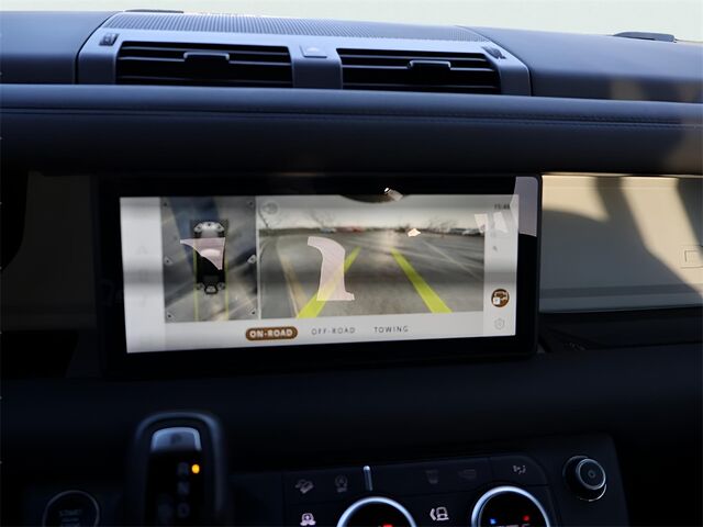 2024 Land Rover Defender 110 X-Dynamic SE Oshkosh WI 2024 Land Rover Defender 110 X-Dynamic SE Oshkosh WI