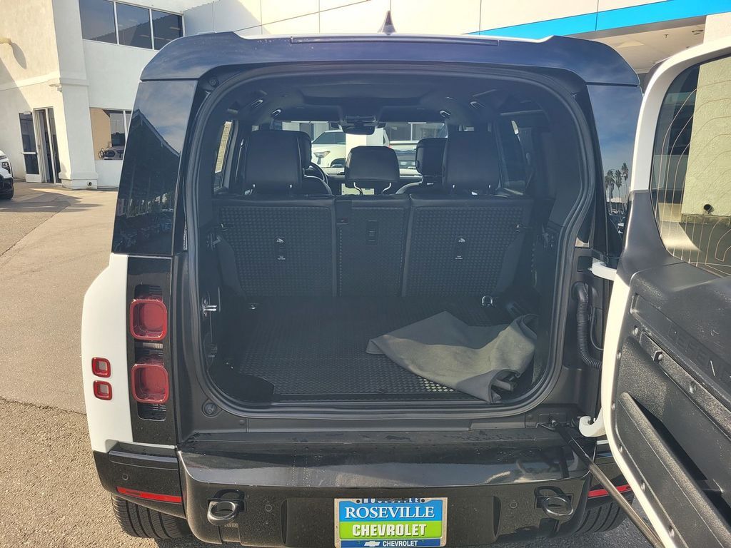 2024 Land Rover Defender 110 X-Dynamic SE Roseville CA