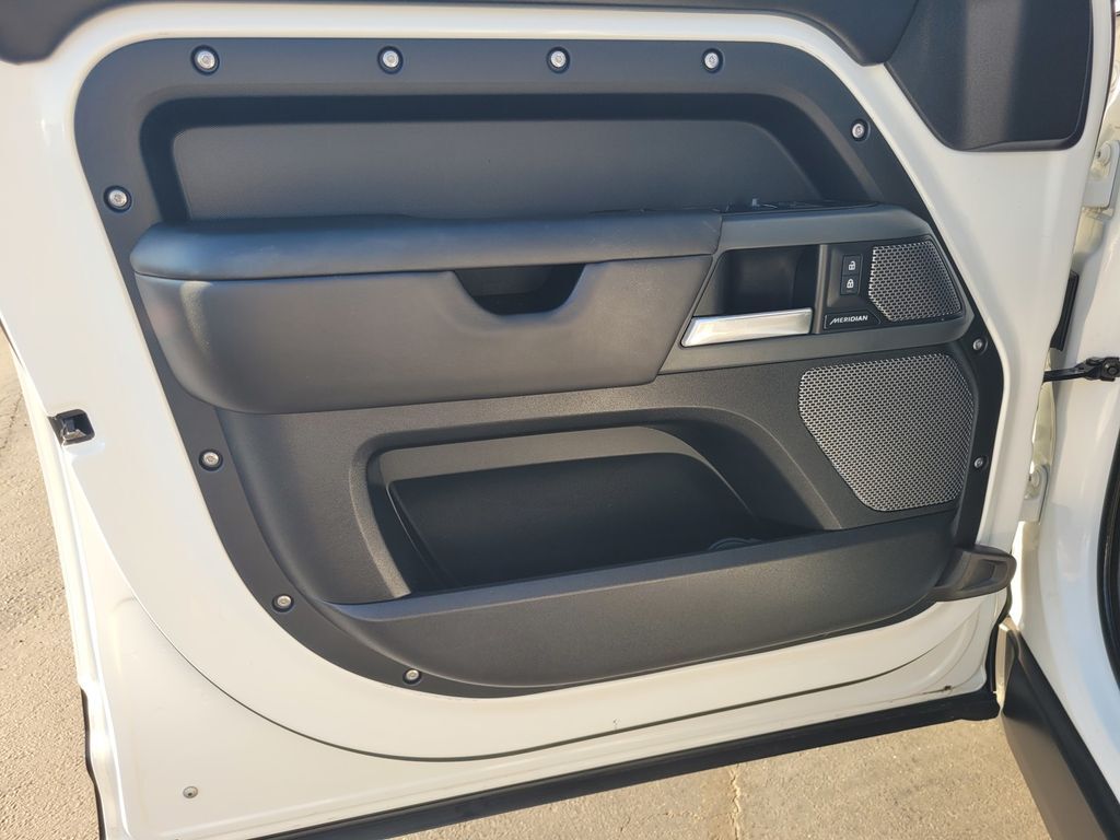 2024 Land Rover Defender 110 X-Dynamic SE Roseville CA