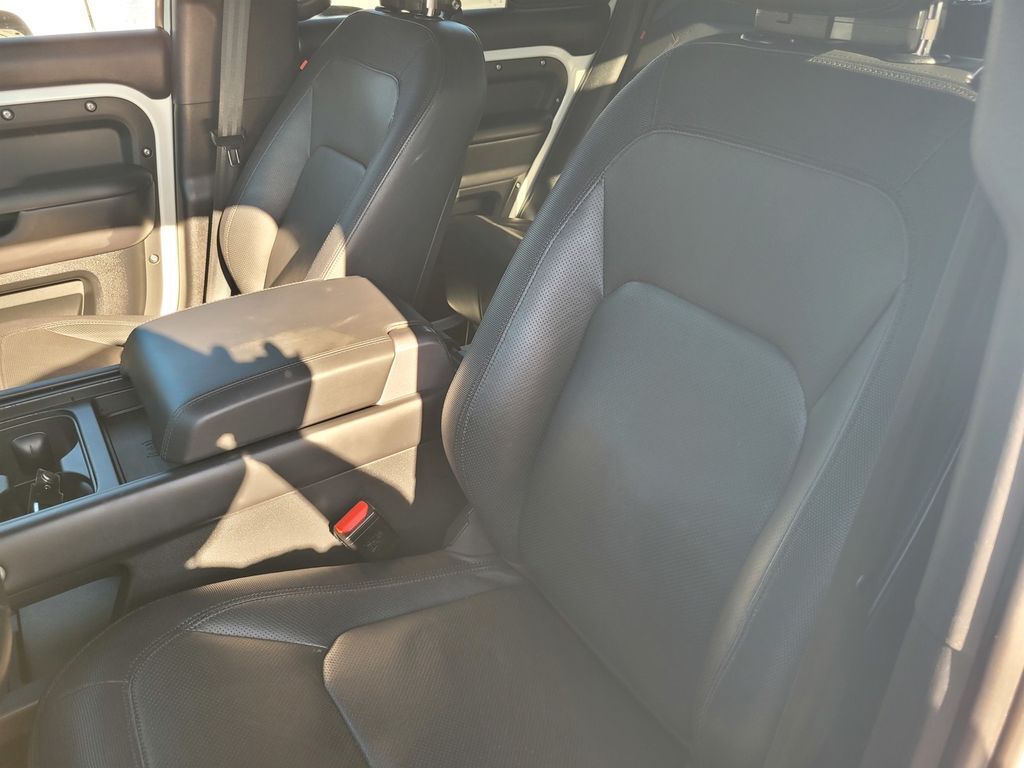 2024 Land Rover Defender 110 X-Dynamic SE Roseville CA