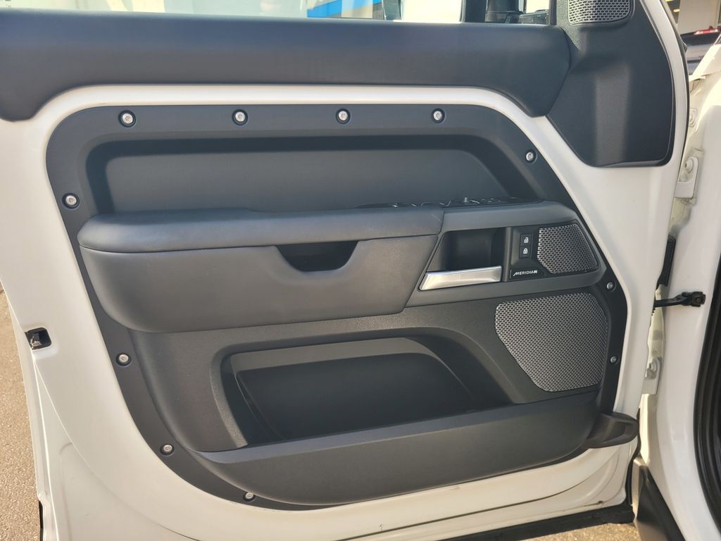 2024 Land Rover Defender 110 X-Dynamic SE Roseville CA