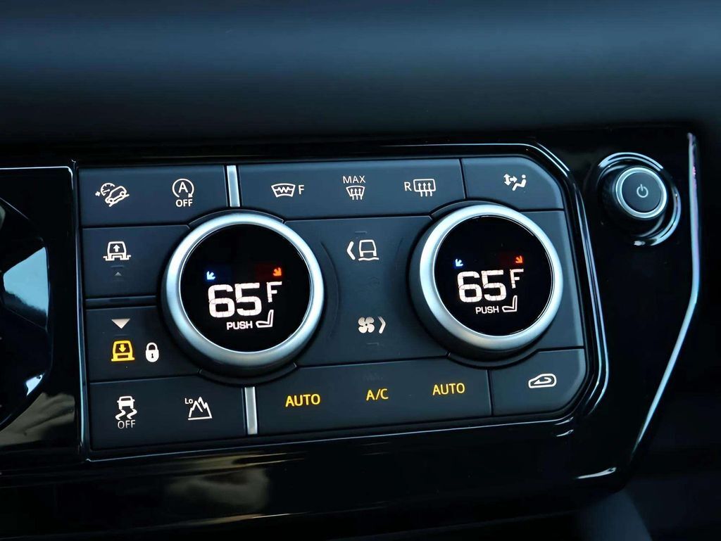 2024 Land Rover Defender 110 X-Dynamic SE San Clemente CA