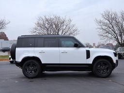 2024 Land Rover Defender 110