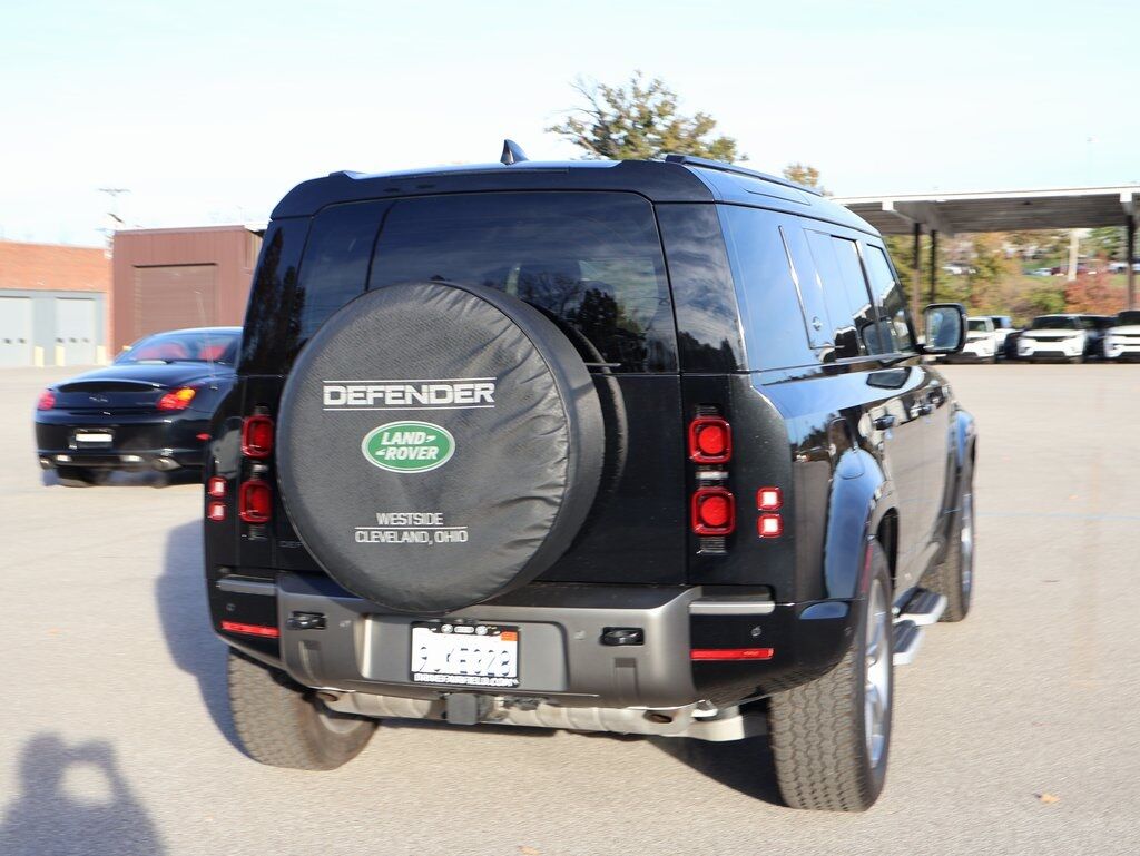 2024 Land Rover Defender 110 X-Dynamic SE San Clemente CA