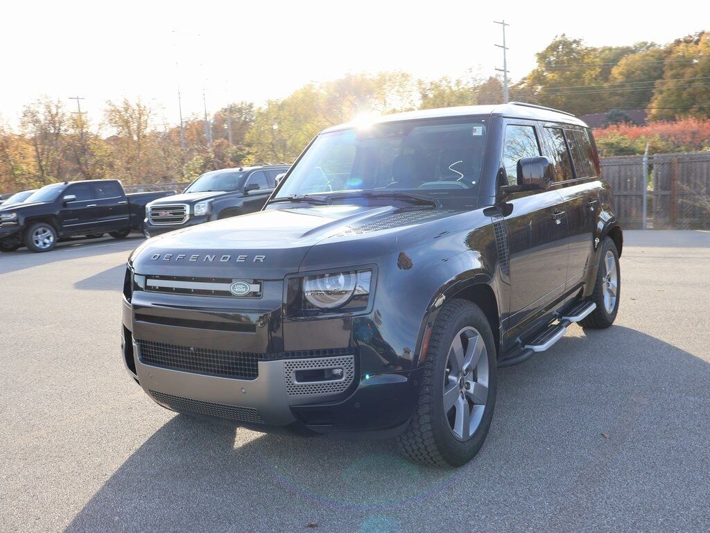 2024 Land Rover Defender 110