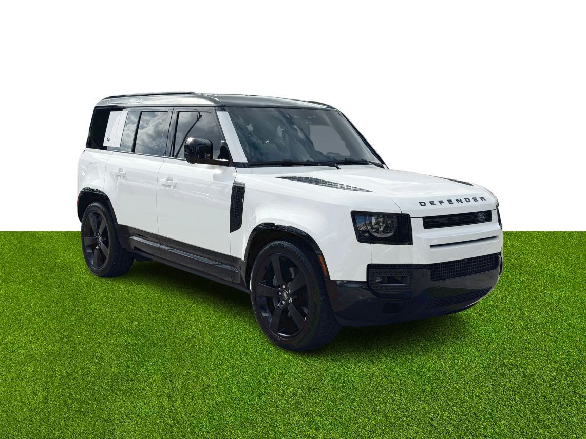 2024 Land Rover Defender 110 X-Dynamic SE Sport Utility 4D