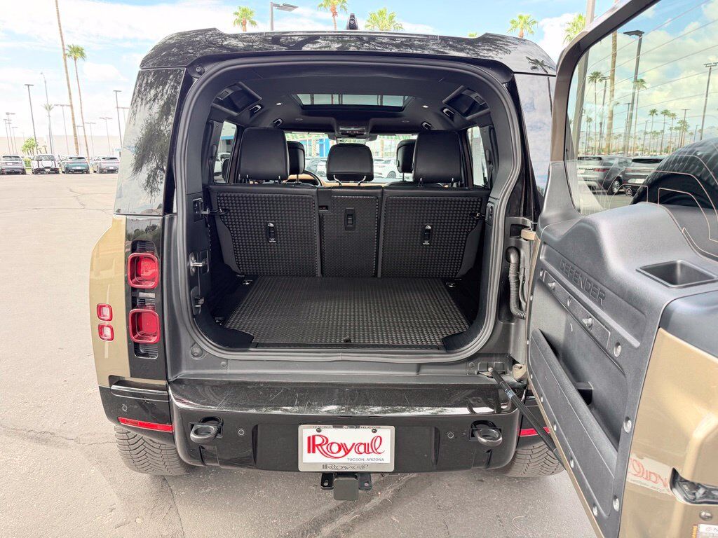2024 Land Rover Defender 110 X-Dynamic SE Tucson AZ
