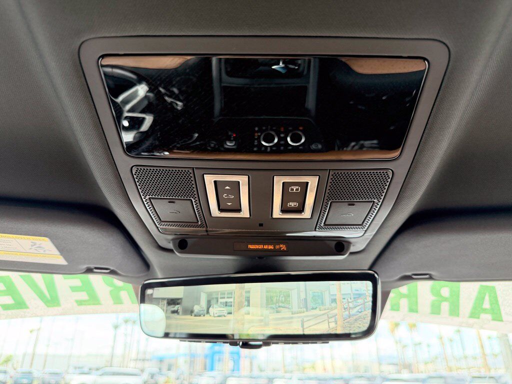 2024 Land Rover Defender 110 X-Dynamic SE Tucson AZ
