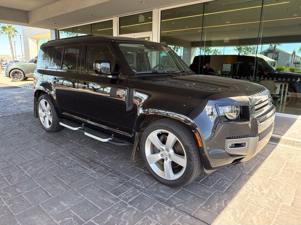 2024 Land Rover Defender 110 X-Dynamic SE