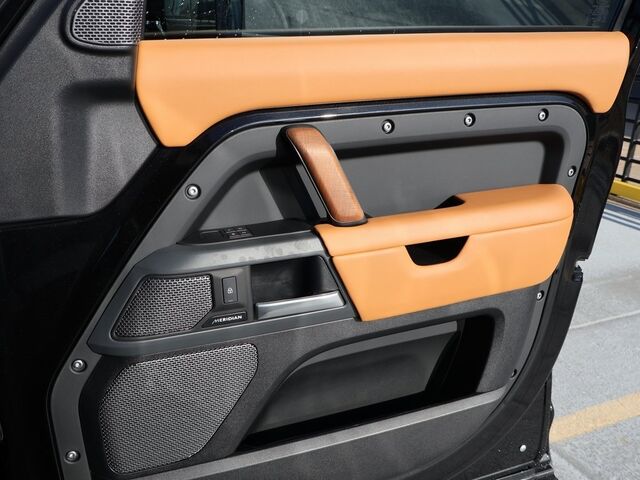 2024 Land Rover Defender 110 X Oshkosh WI