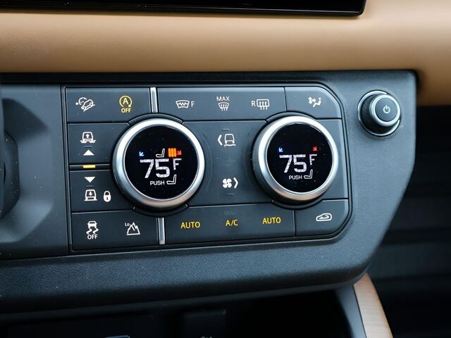 2024 Land Rover Defender 110 X Oshkosh WI 2024 Land Rover Defender 110 X Oshkosh WI