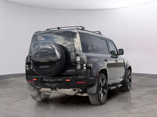 2024 Land Rover Defender 110 X Oshkosh WI 2024 Land Rover Defender 110 X Oshkosh WI