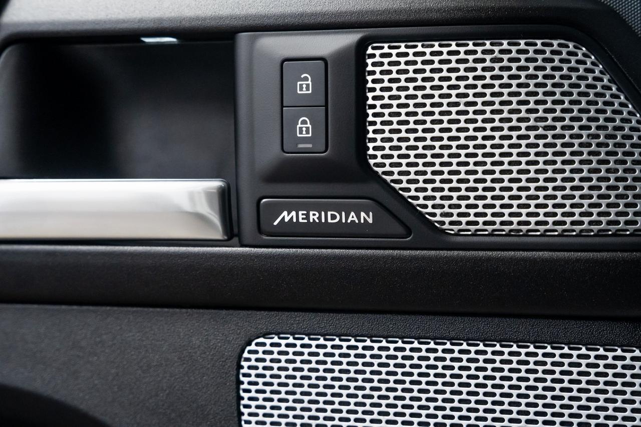 2024 Land Rover Defender 130 Outbound Vented Seats Moonroof Meridian Audio Portland OR