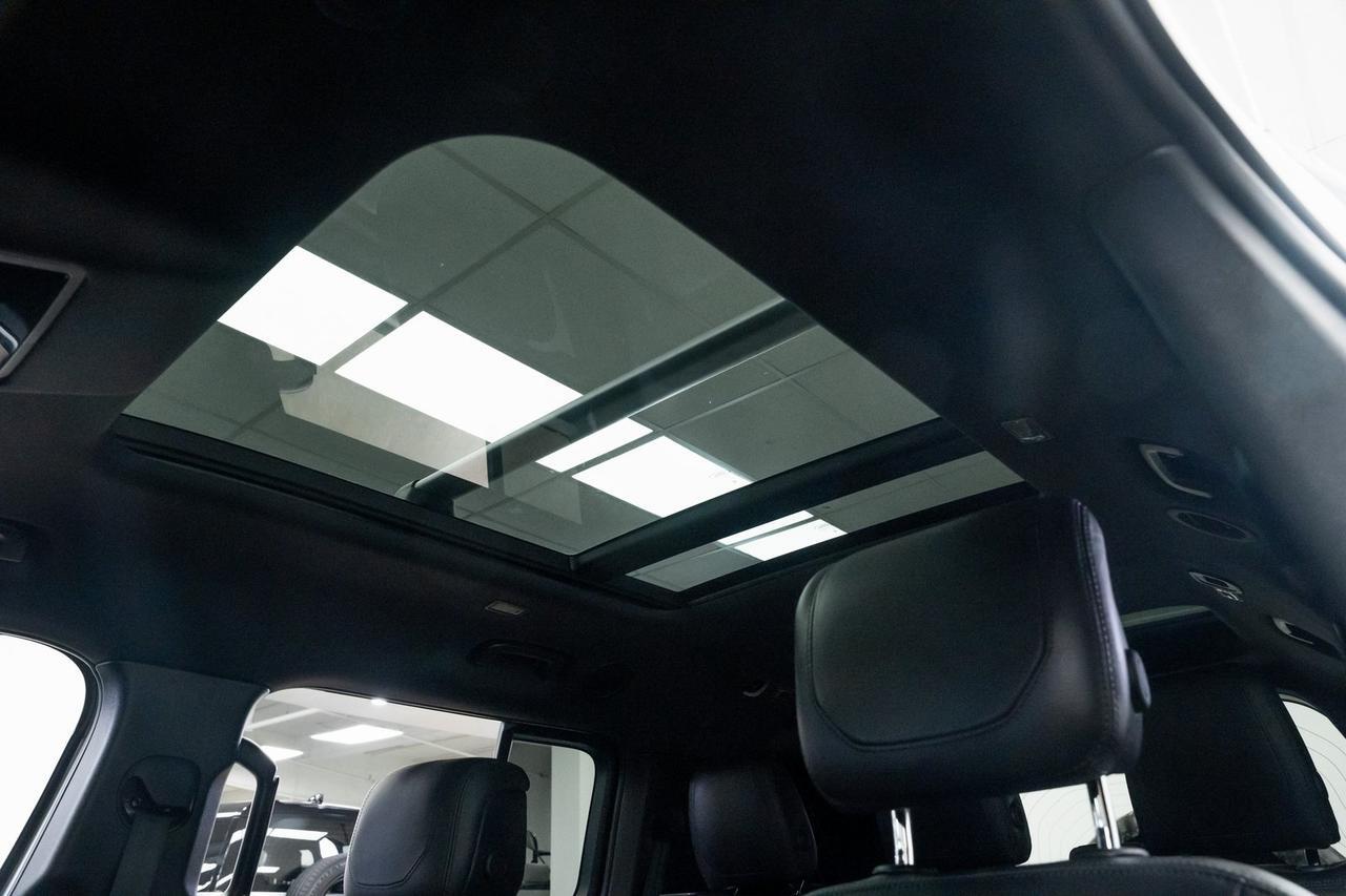 2024 Land Rover Defender 130 Outbound Vented Seats Moonroof Meridian Audio Portland OR