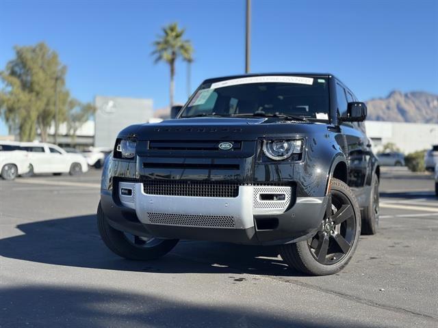2024 Land Rover Defender 130 P400 S