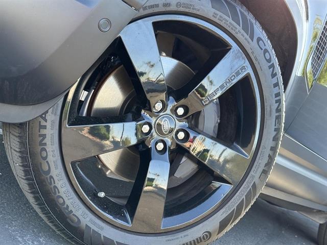 2024 Land Rover Defender 130 P400 S