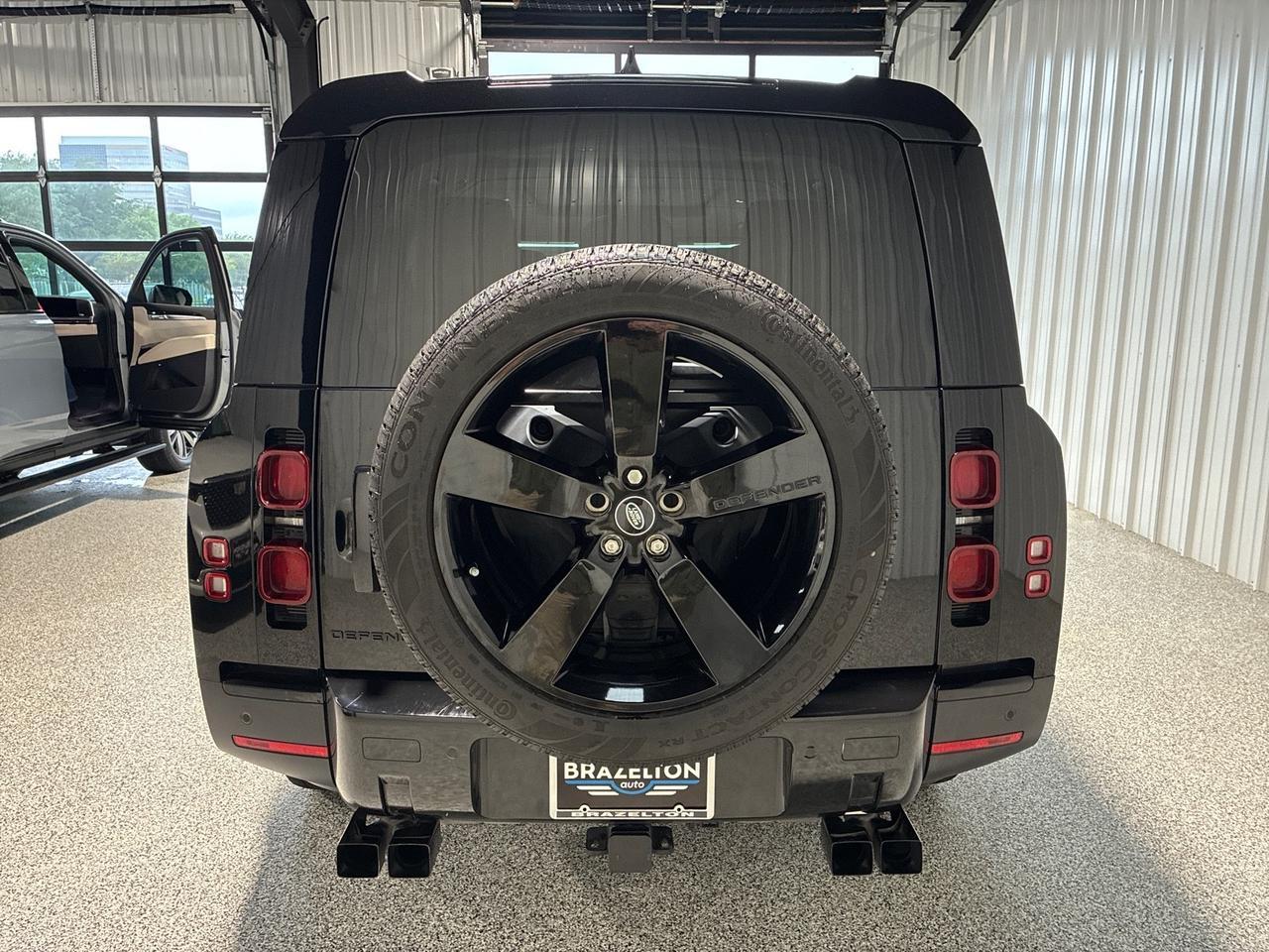 2024 Land Rover Defender 130 S, 22in Wheels, Leather Upgrade, HUD, Tow, 18-Way H&C Seats, Bla