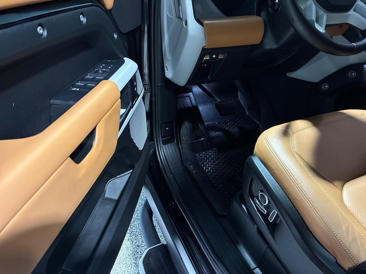 2024 Land Rover Defender 130 S, 22in Wheels, Leather Upgrade, HUD, Tow, 18-Way H&C Seats Houston TX