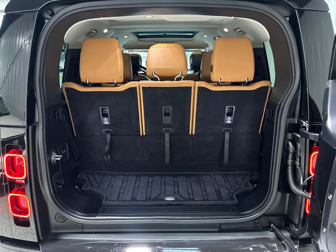2024 Land Rover Defender 130 S, 22in Wheels, Leather Upgrade, HUD, Tow, 18-Way H&C Seats Houston TX