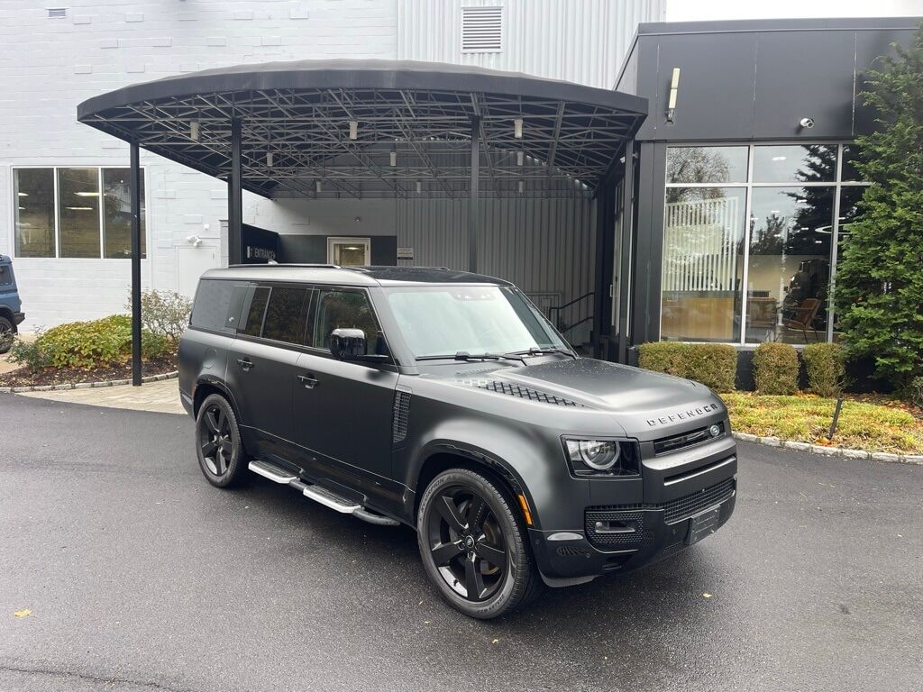 2024 Land Rover Defender 130 X-Dynamic SE Orange MA
