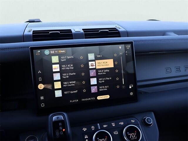 2024 Land Rover Defender 130 X-Dynamic SE Oshkosh WI