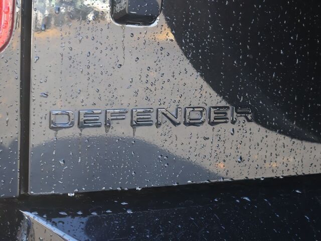 2024 Land Rover Defender 130 X-Dynamic SE Oshkosh WI