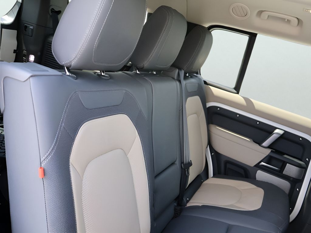 2024 Land Rover Defender 130 X-Dynamic SE San Clemente CA