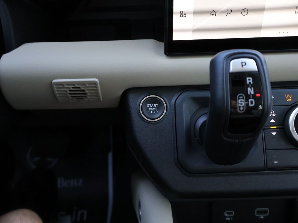 2024 Land Rover Defender 130 X-Dynamic SE San Clemente CA