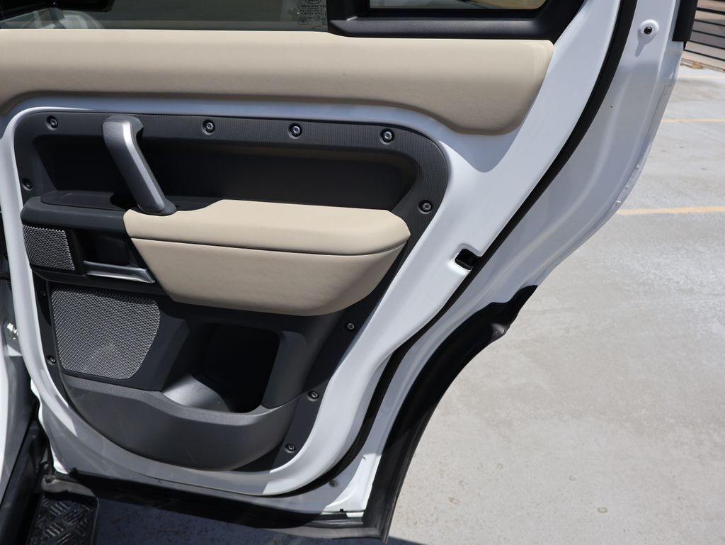 2024 Land Rover Defender 130 X-Dynamic SE San Clemente CA