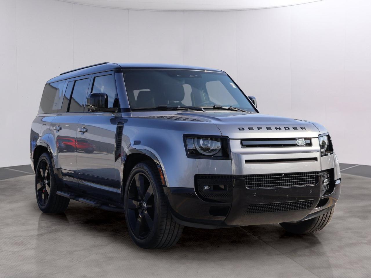 2024 Land Rover Defender 130 X-Dynamic SE