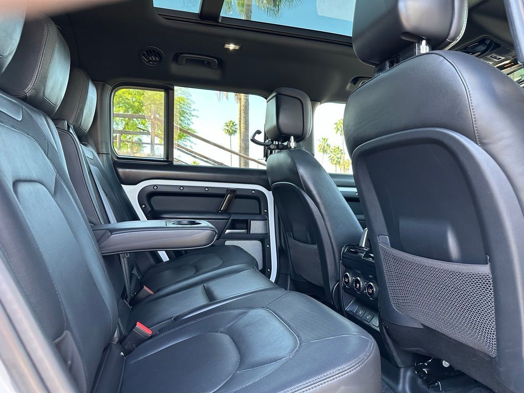 2024 Land Rover Defender 130 X-Dynamic SE Tucson AZ